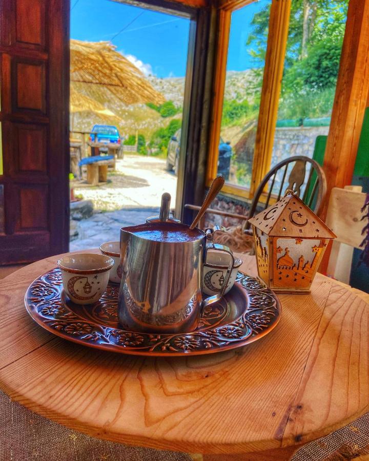 Konak Umoljani Esterno foto