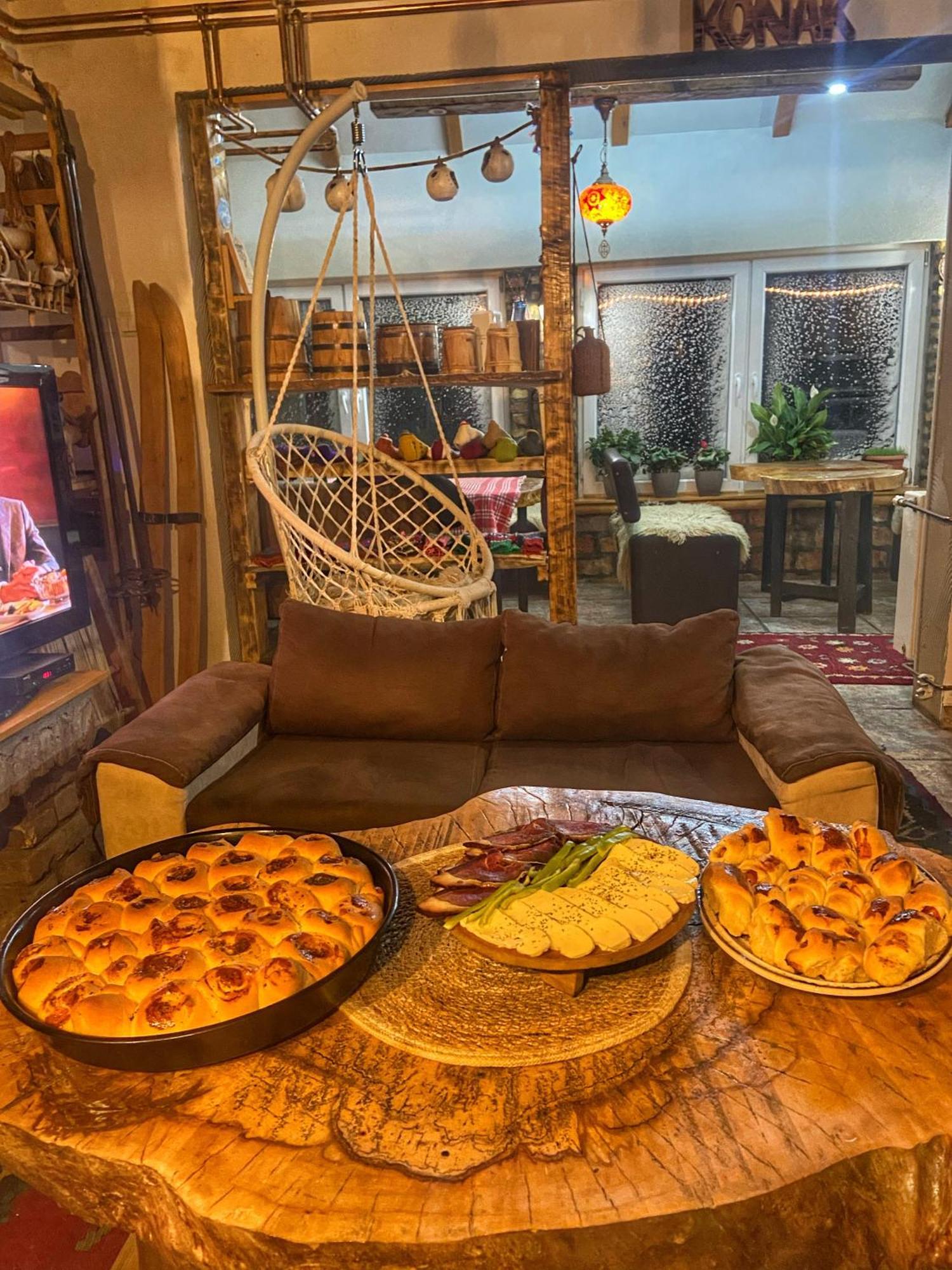 Konak Umoljani Esterno foto
